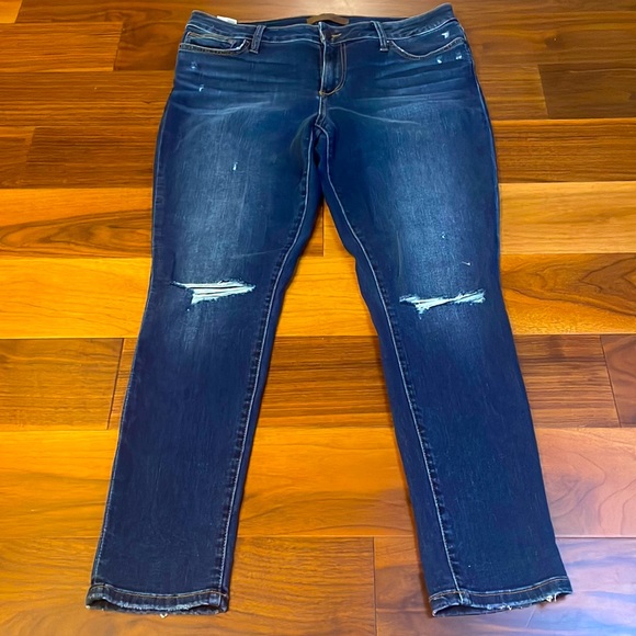 Joe's Jeans Denim - Joe’s Skinny Jeans - distressed size 32